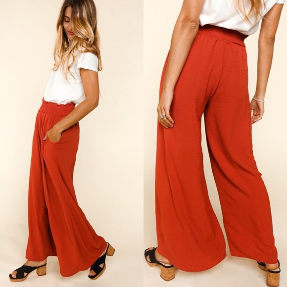 Crisp Air Wide Leg Pants - Picture 3 of 8